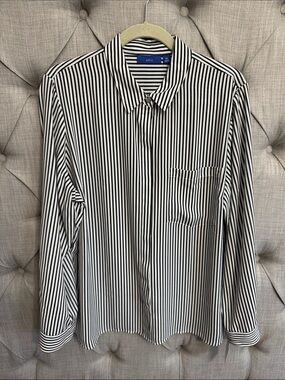 Apt. 9 Black & White Vertical Stripe Button-Front Tunic